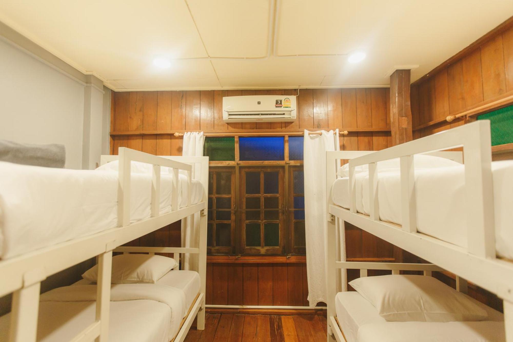 Agga Cnx Hostel Chiang Mai Ngoại thất bức ảnh