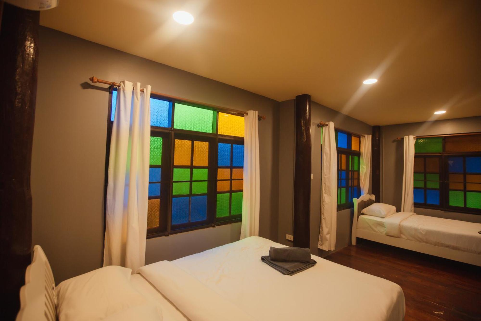 Agga Cnx Hostel Chiang Mai Ngoại thất bức ảnh