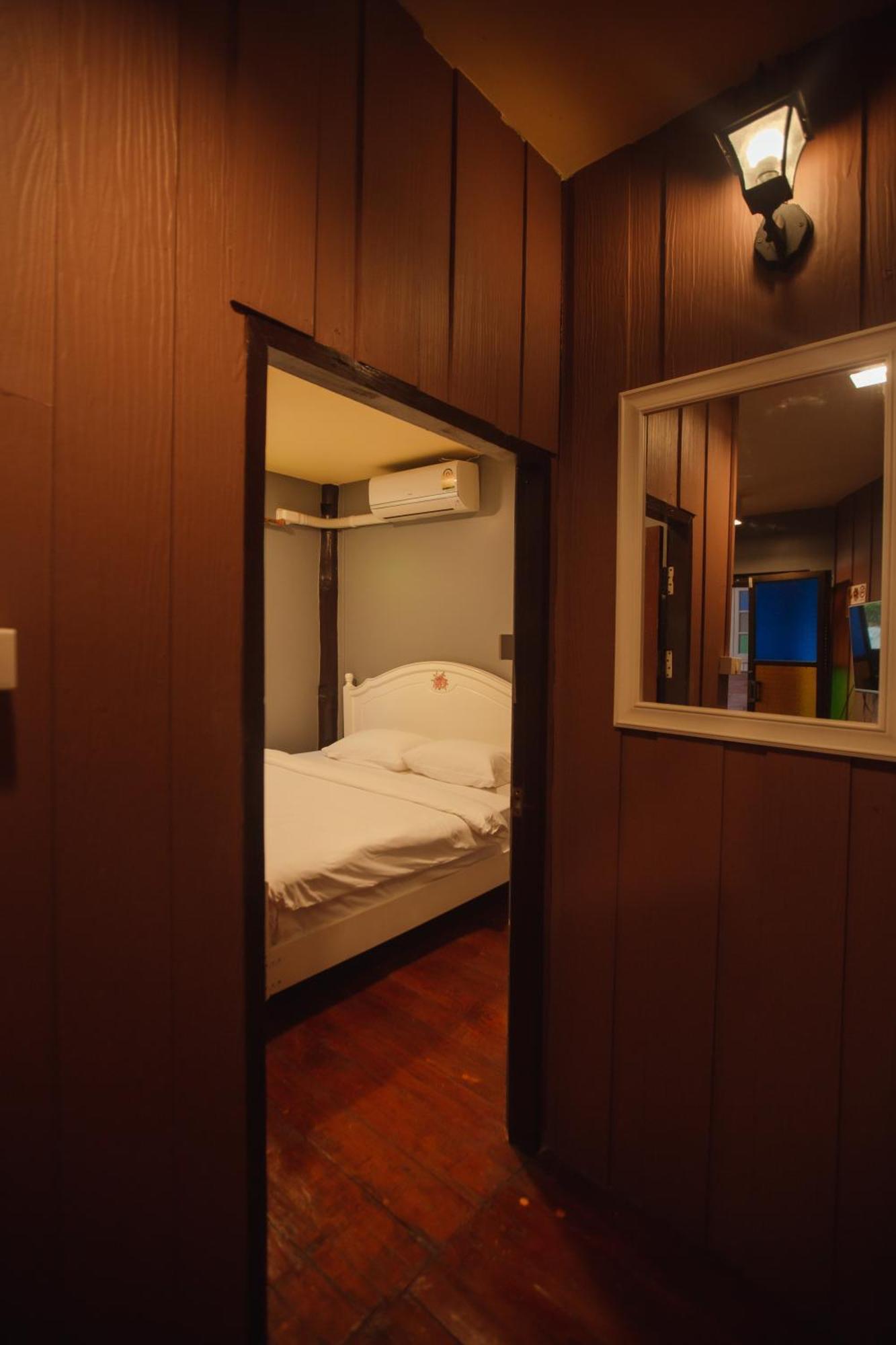 Agga Cnx Hostel Chiang Mai Ngoại thất bức ảnh