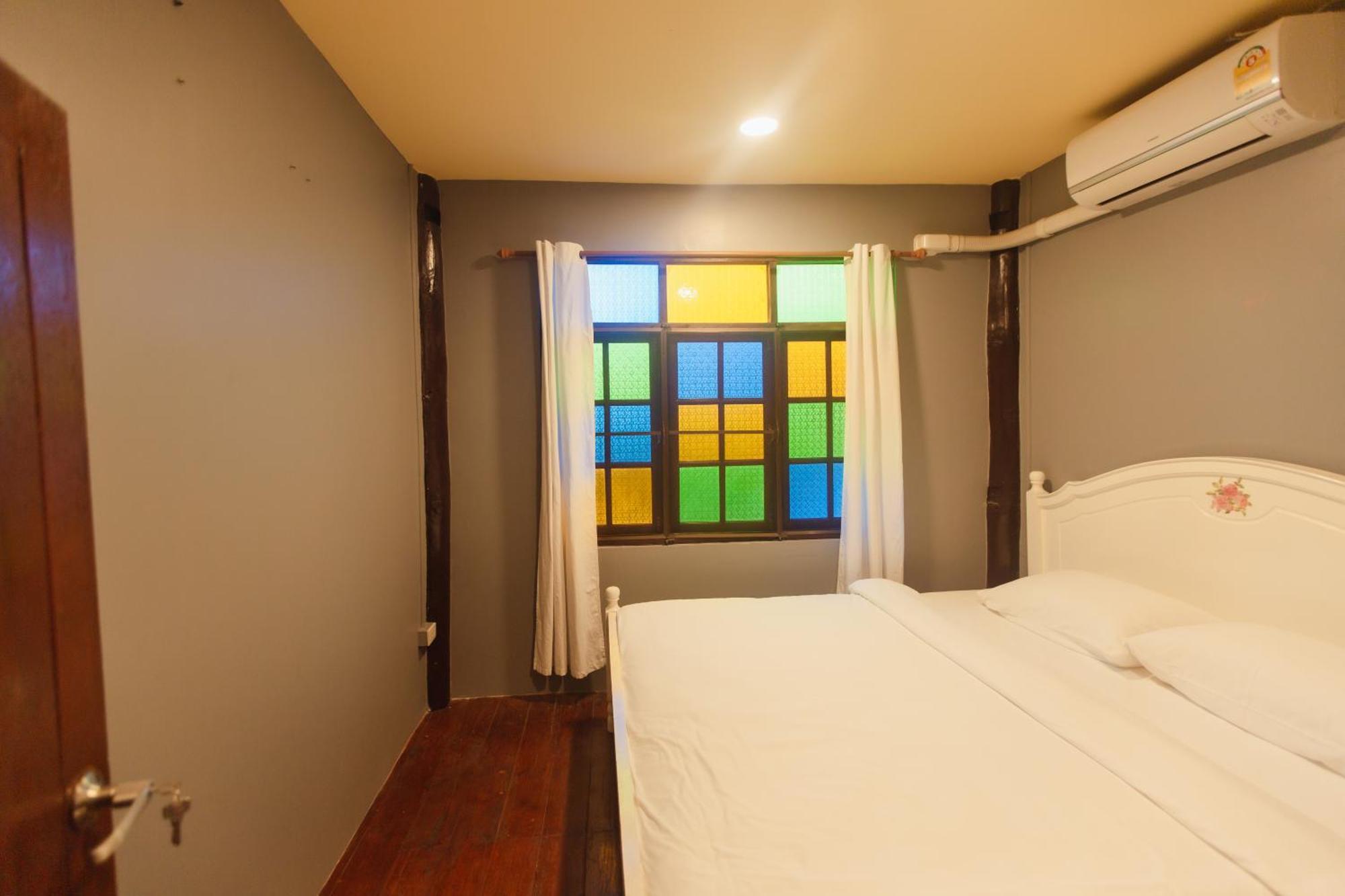 Agga Cnx Hostel Chiang Mai Ngoại thất bức ảnh