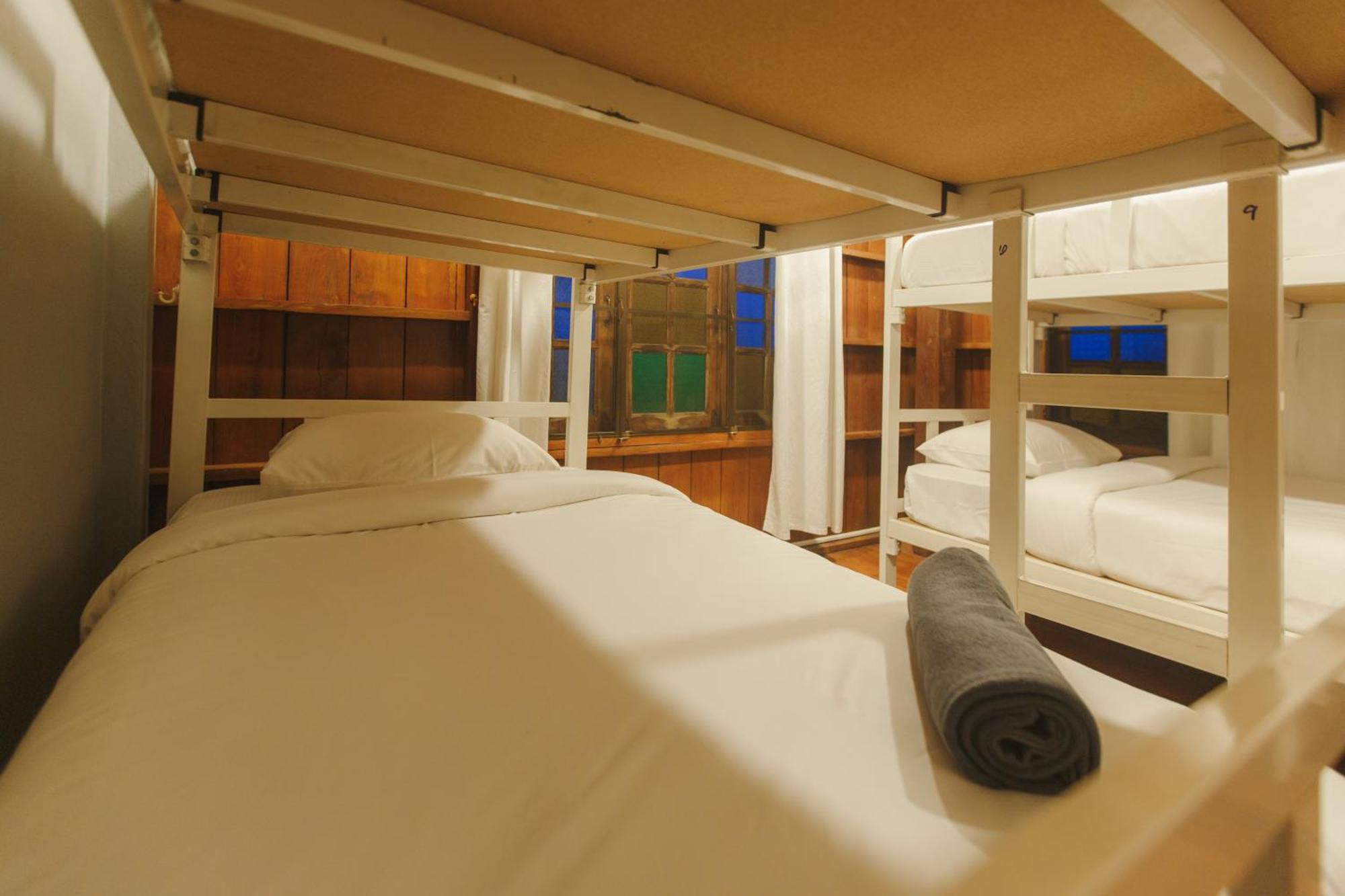 Agga Cnx Hostel Chiang Mai Ngoại thất bức ảnh