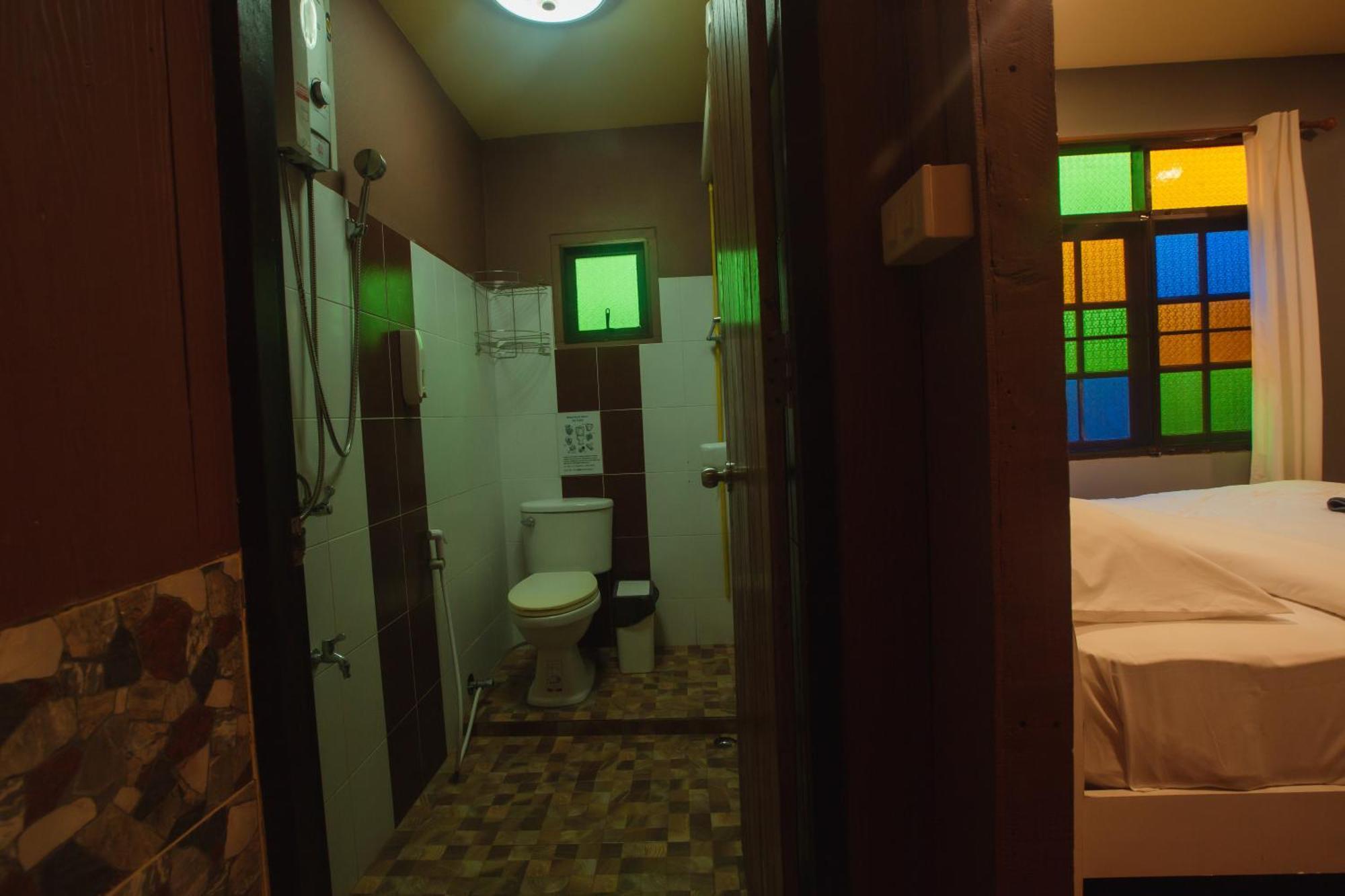 Agga Cnx Hostel Chiang Mai Ngoại thất bức ảnh