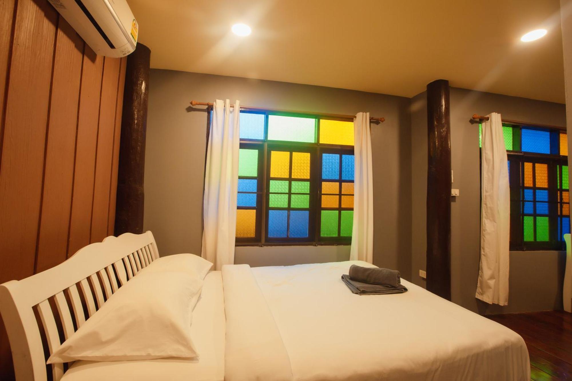 Agga Cnx Hostel Chiang Mai Ngoại thất bức ảnh