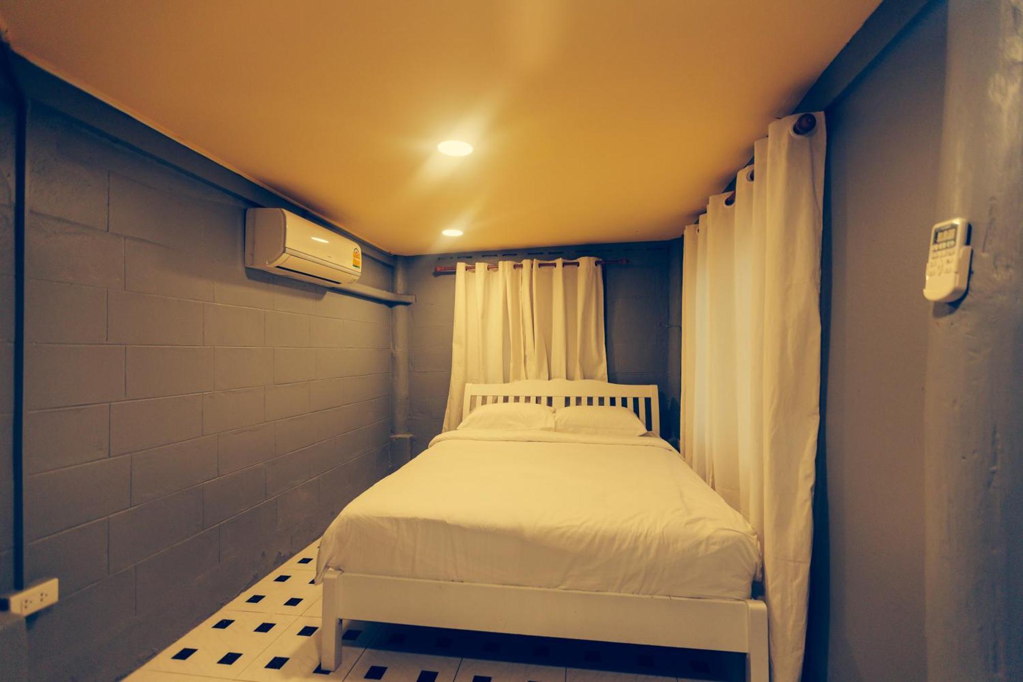 Agga Cnx Hostel Chiang Mai Ngoại thất bức ảnh