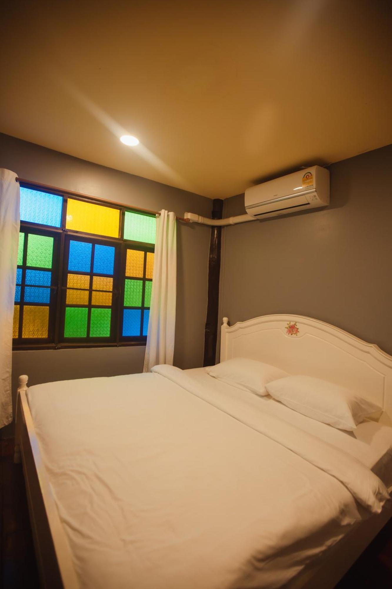 Agga Cnx Hostel Chiang Mai Ngoại thất bức ảnh